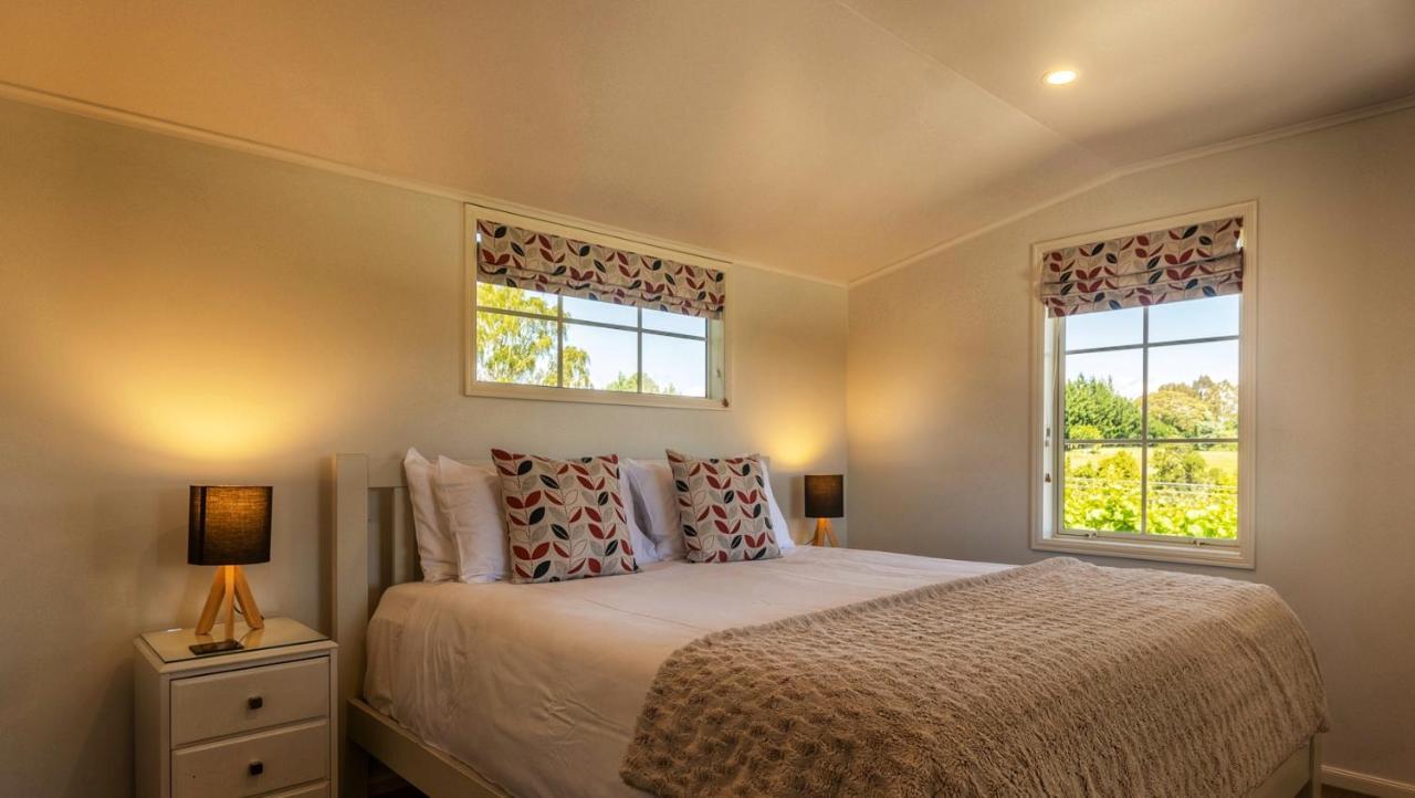Kina Beach Cottages Tasman Экстерьер фото